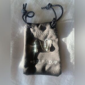 Silpada Rounded drop earrings, very shiny and sparkling. New. Never used.